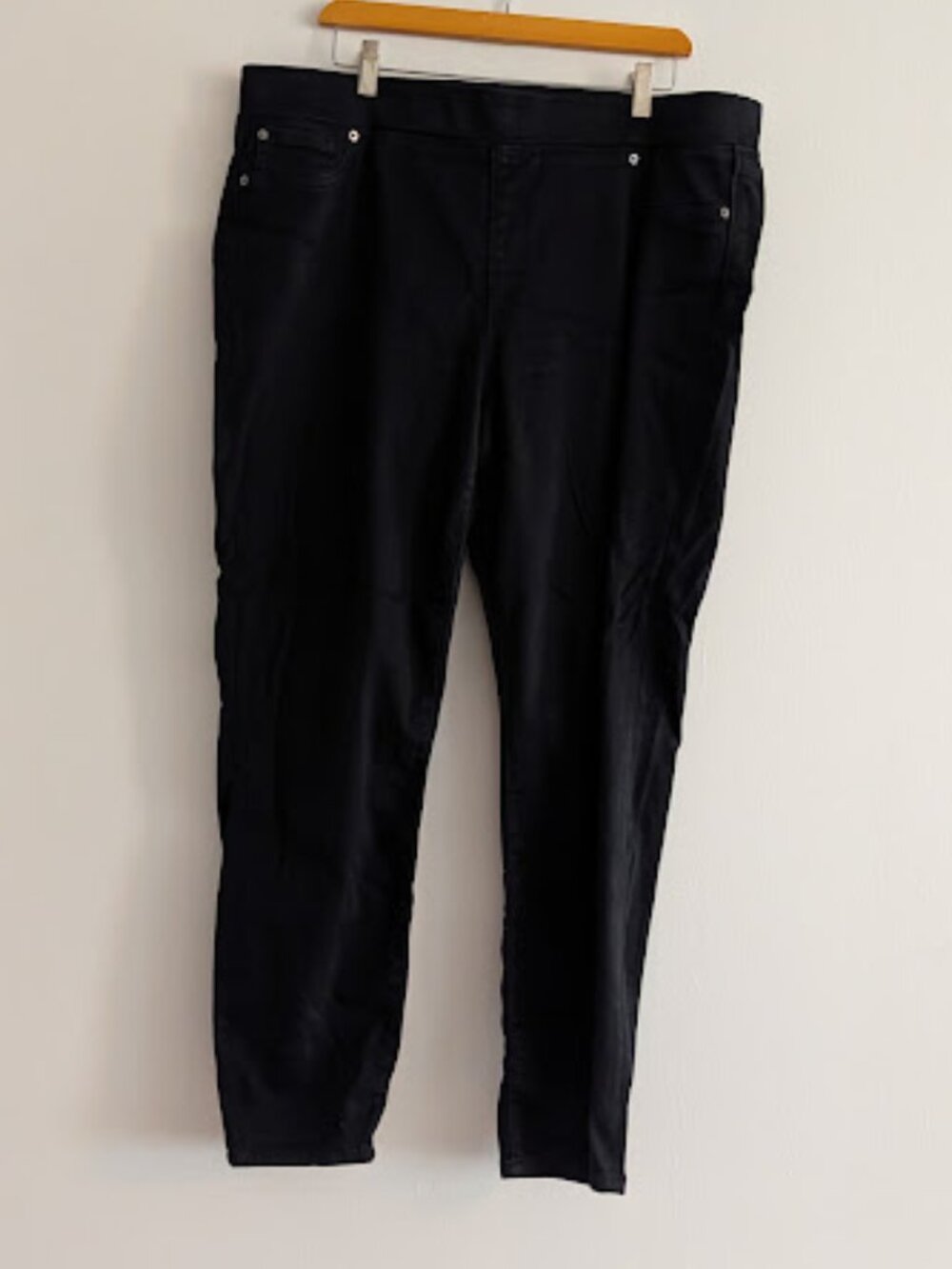 Amazon Black Pull On Skinny Jeans Size 18